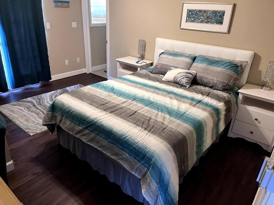 Skinny Big House In Jefferson City Ngoại thất bức ảnh
