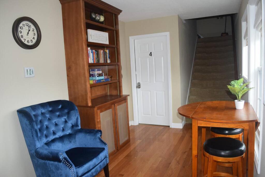 Skinny Big House In Jefferson City Ngoại thất bức ảnh